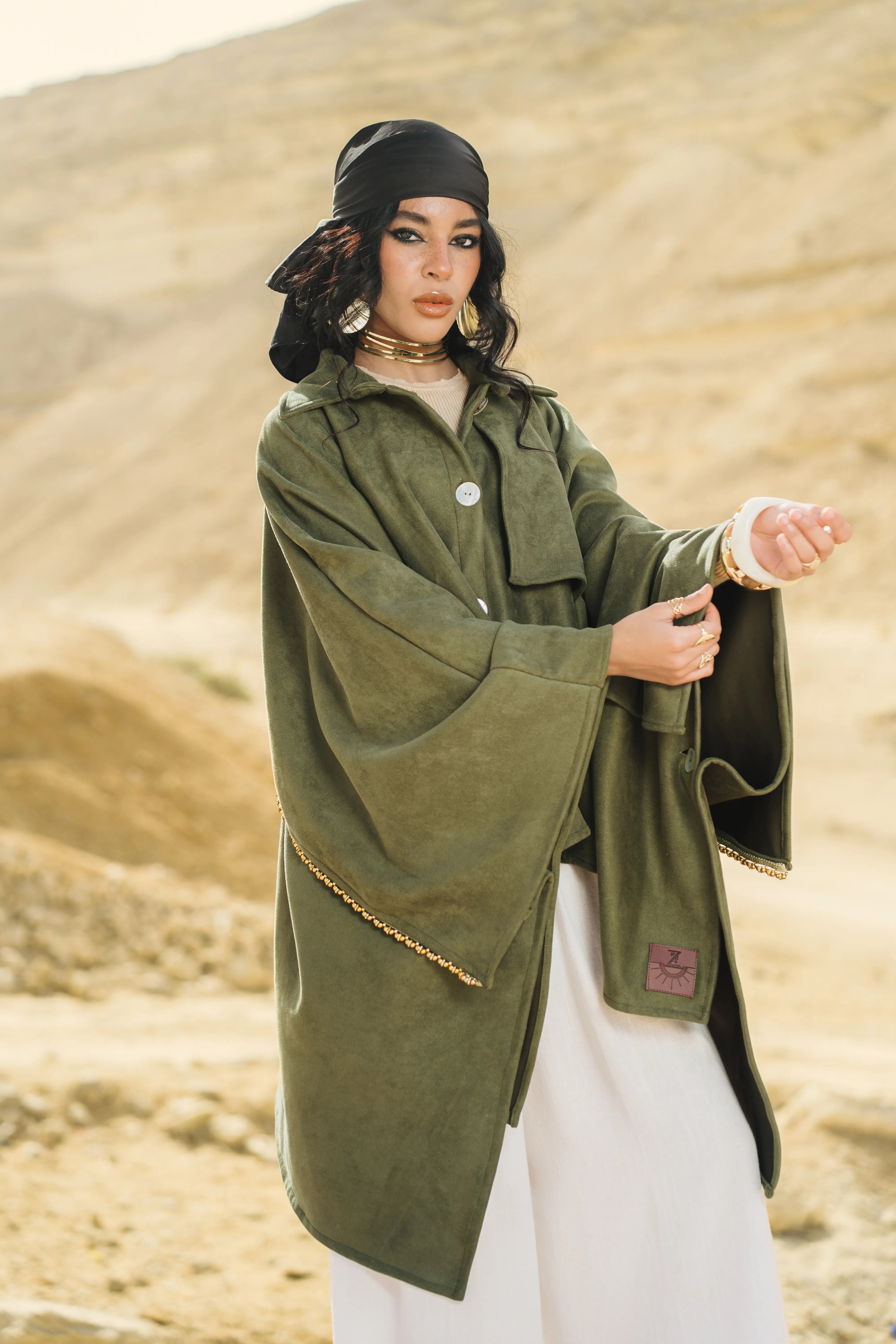 Wiqār Cape - Olive Green